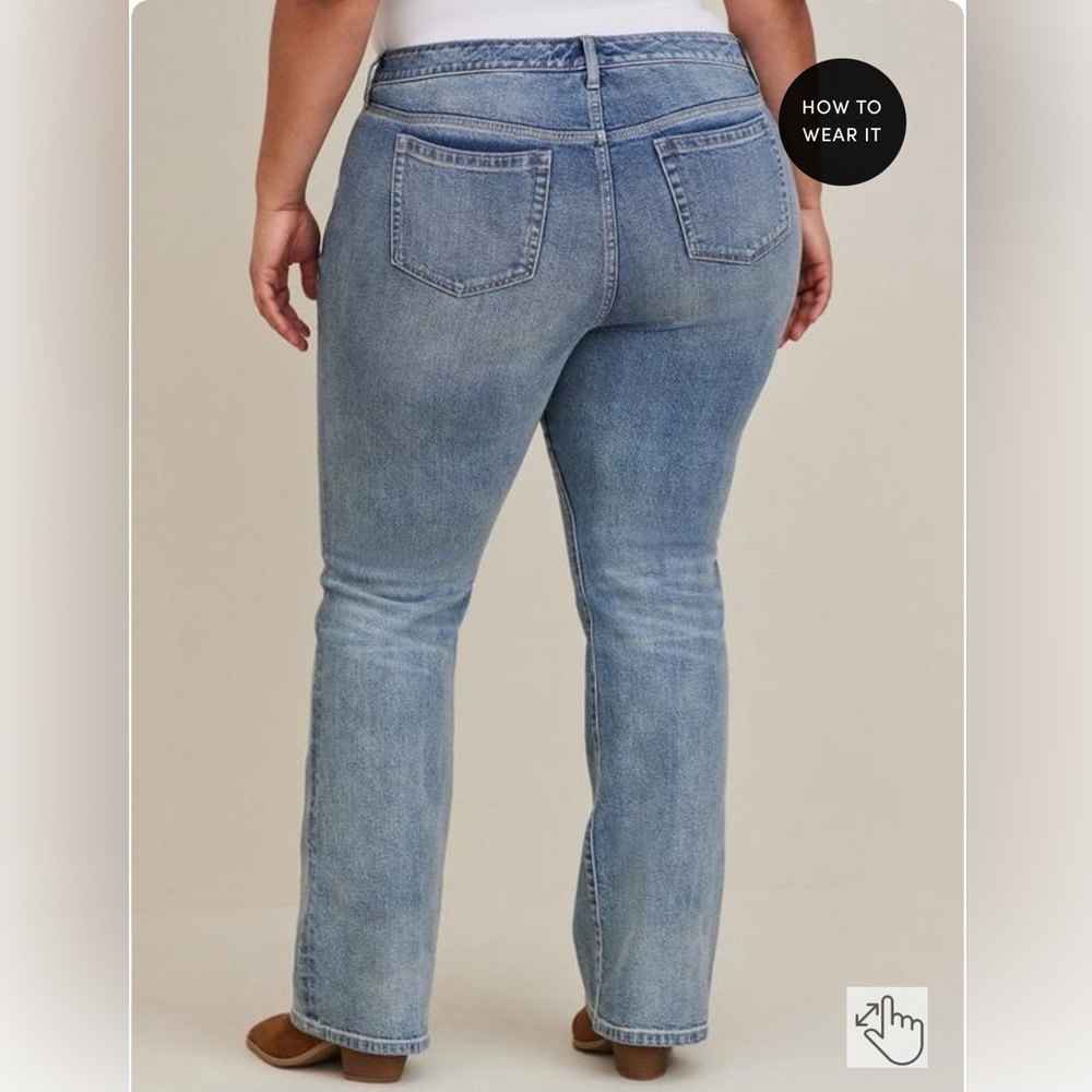 Perfect Slim Boot Classic Denim Mid-Rise Jean in “Laurel Canyon” 20Short - Picture 3 of 6
